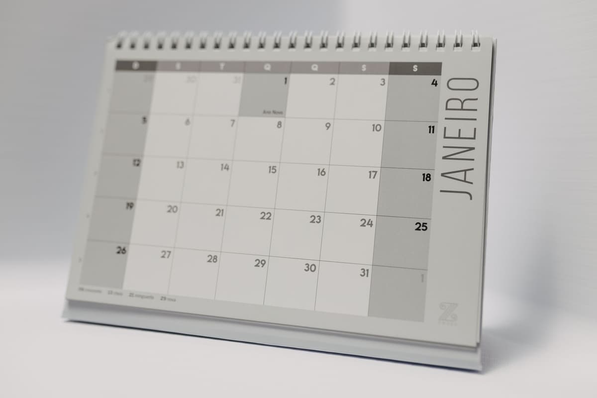 Calendar marking a filing deadline